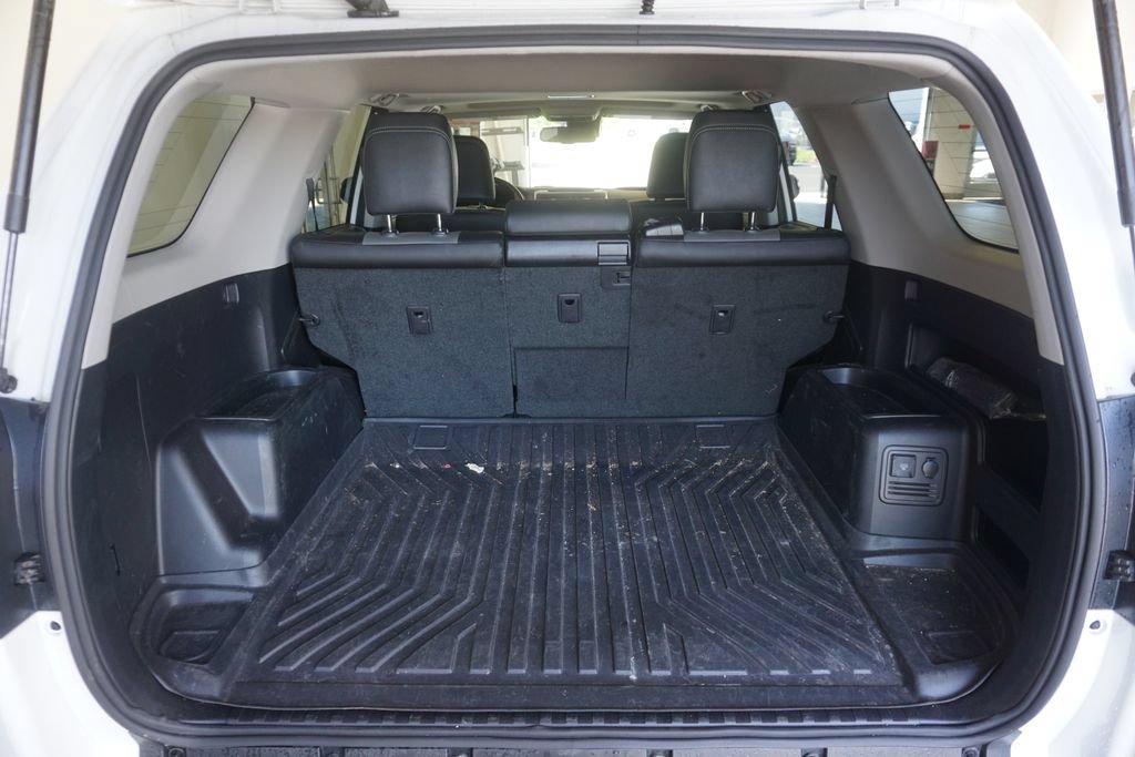 Certified 2024 Toyota 4Runner SR5 Premium w/ 4Runner Black Package (TMS) AWD/4WD image 18