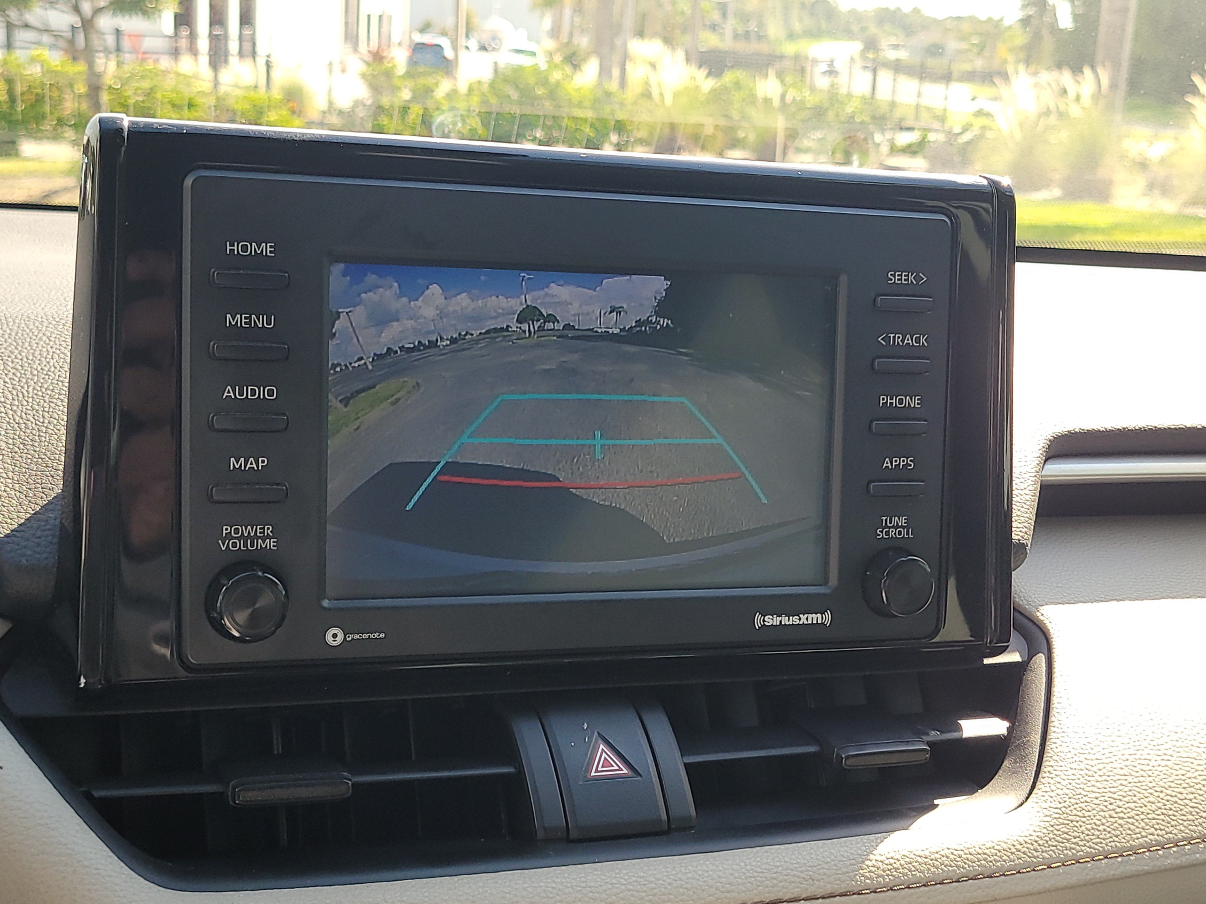 Used 2022 Toyota RAV4 XLE w/ Convenience Package FWD image 25