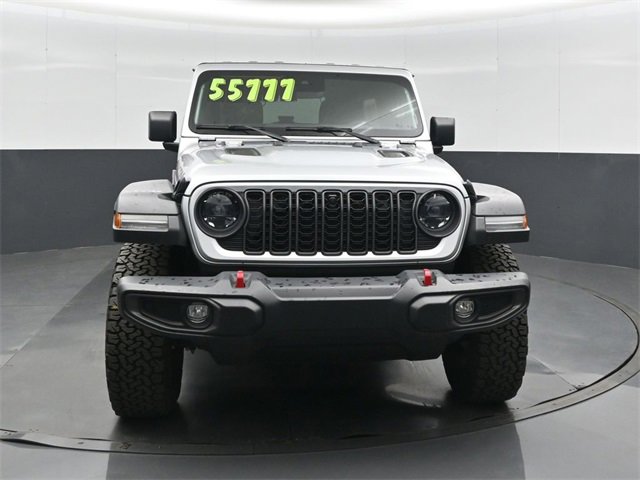 Used 2024 Jeep Wrangler Unlimited Rubicon w/ Technology Group image 5