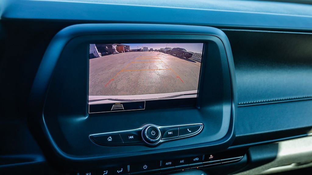 Used 2023 Chevrolet Camaro LT image 25