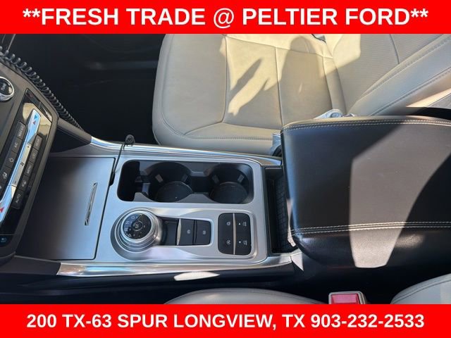 Used 2020 Ford Explorer Limited image 16
