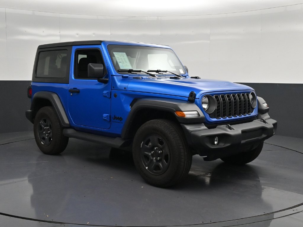 Used 2026 Jeep Wrangler Sport AWD/4WD image 5