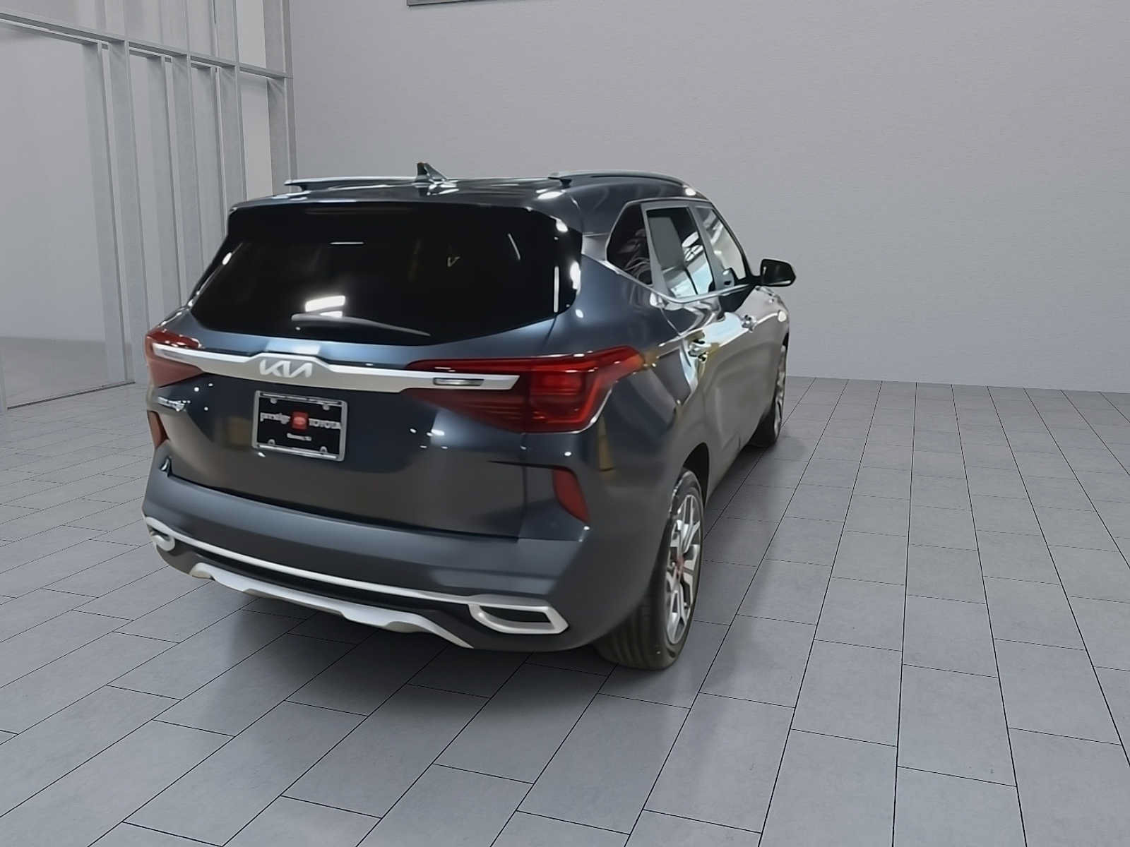 Used 2022 Kia Seltos SX w/ Sunroof Package AWD/4WD image 8