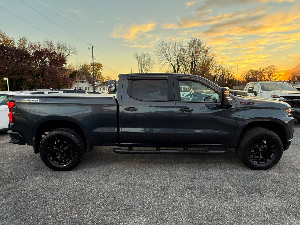 Used 2021 Chevrolet Silverado 1500 LT Trail Boss w/ Bed Protection Package AWD/4WD image 6