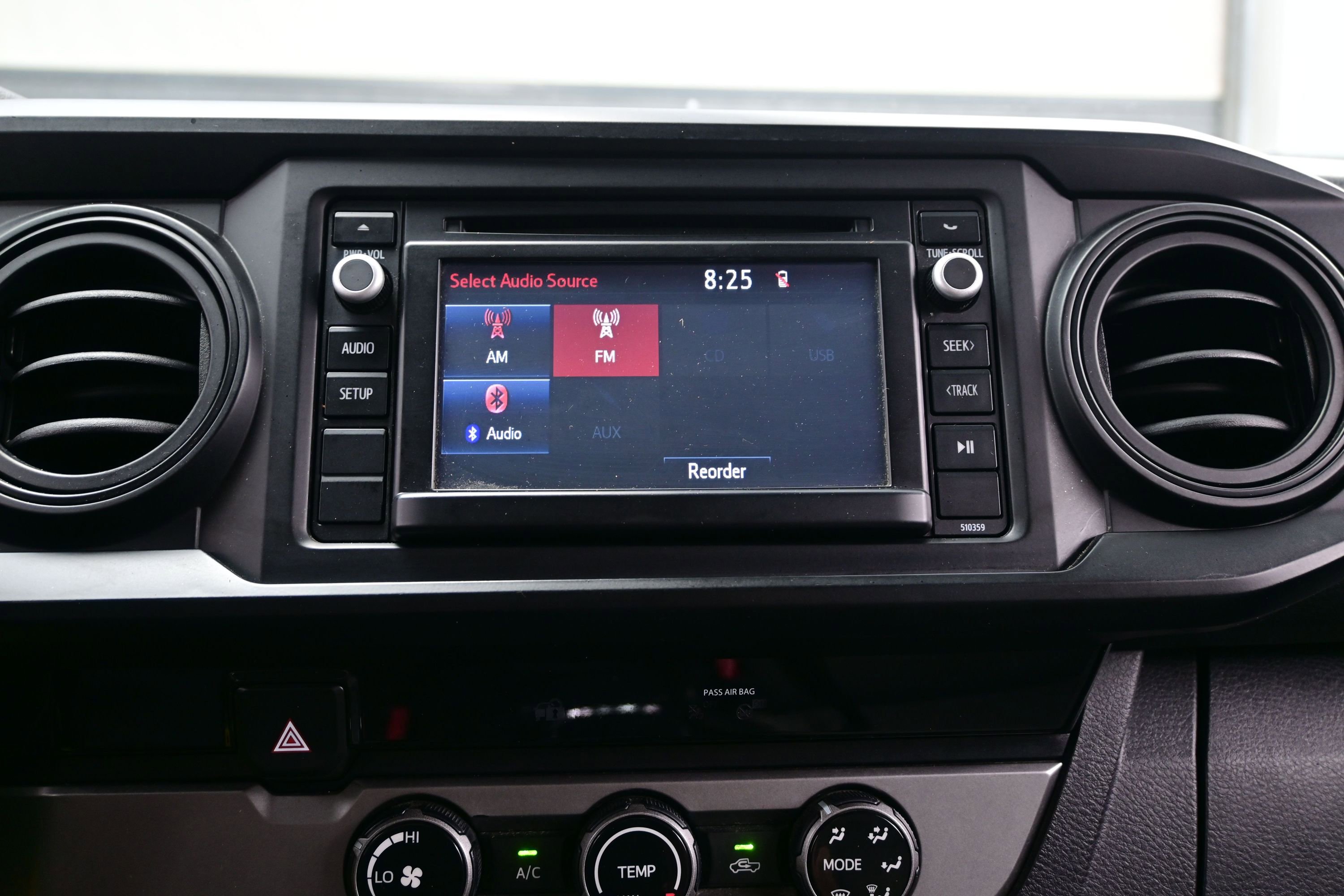Used 2018 Toyota Tacoma SR w/ SR Convenience Package RWD image 20