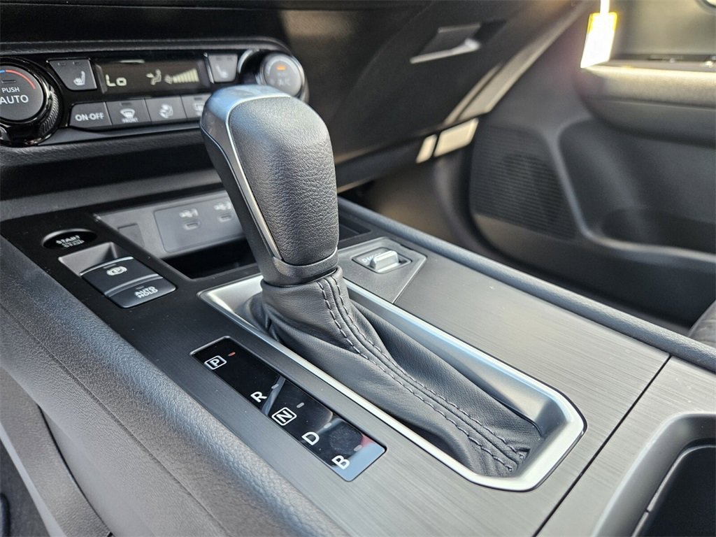 New 2026 Nissan Kicks SV w/ Cold Weather Package image 10