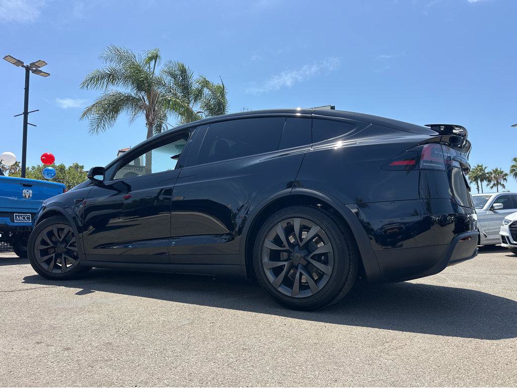 Used 2022 Tesla Model X AWD/4WD image 3
