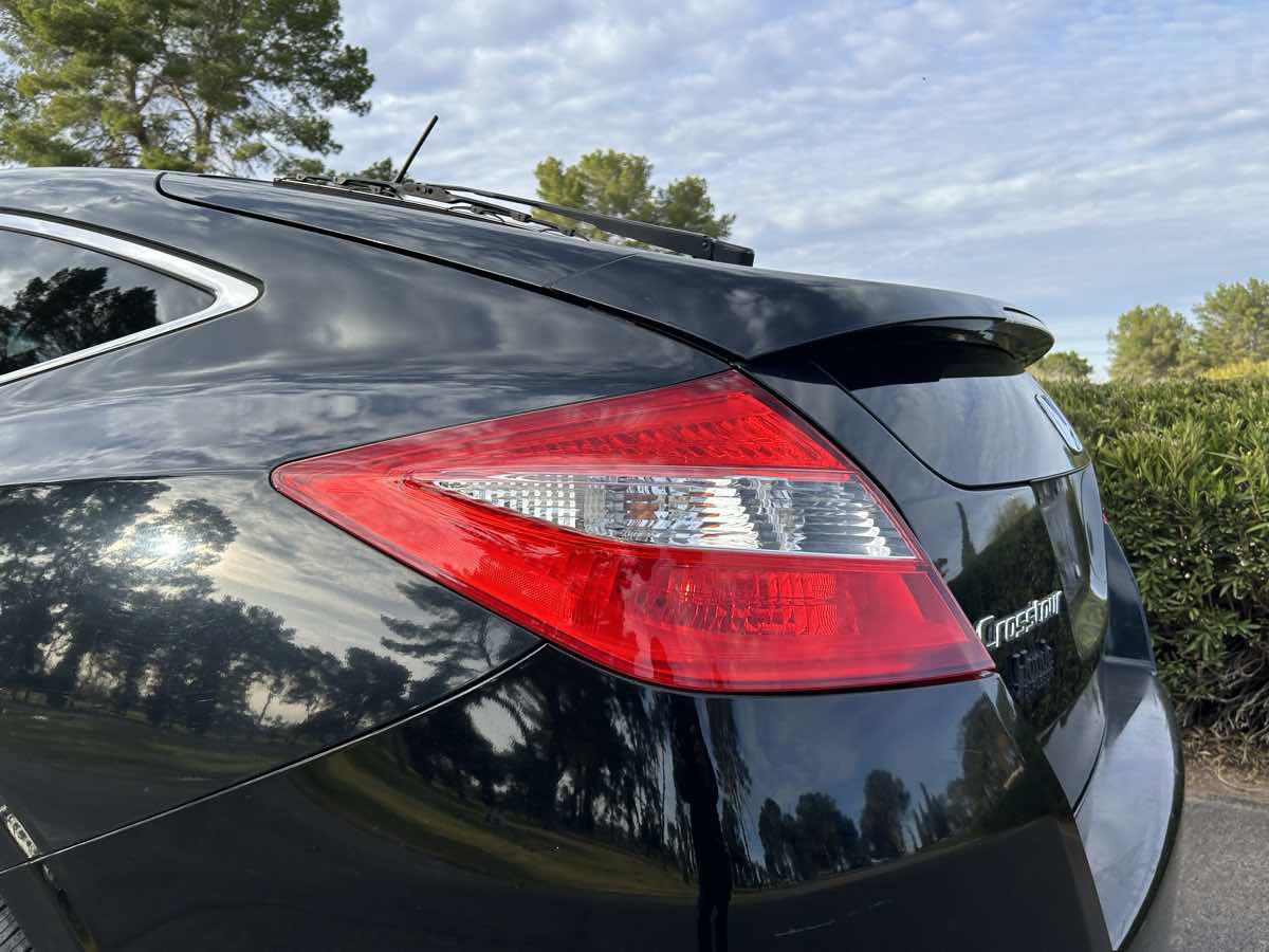 Used 2012 Honda Crosstour EX image 8