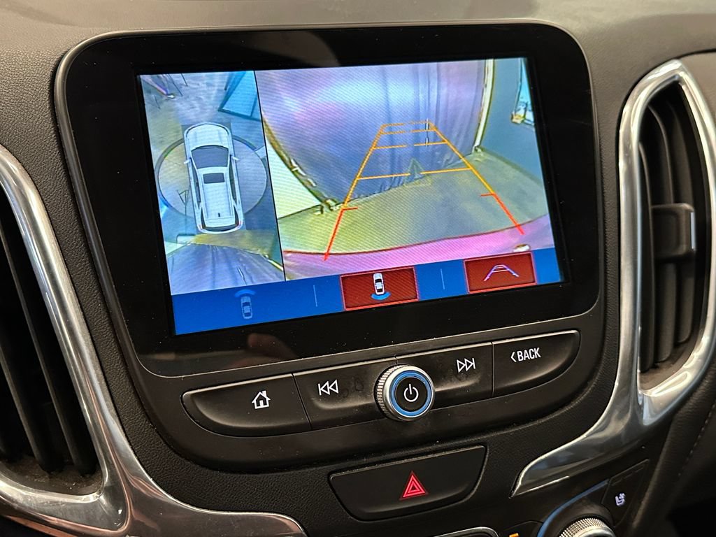 Used 2018 Chevrolet Equinox Premier AWD/4WD image 14