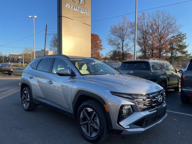 New 2026 Hyundai Tucson SEL image 2