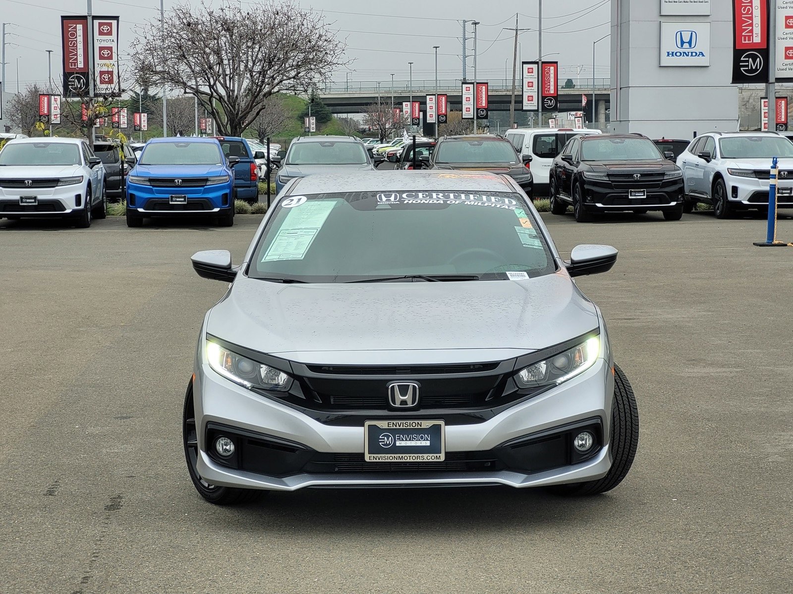 Used 2021 Honda Civic Sport image 2