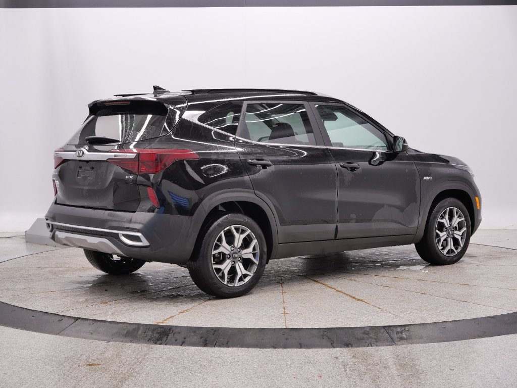 Used 2021 Kia Seltos EX AWD/4WD image 6