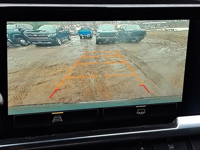 Used 2026 Chevrolet Silverado 1500 LT AWD/4WD image 11