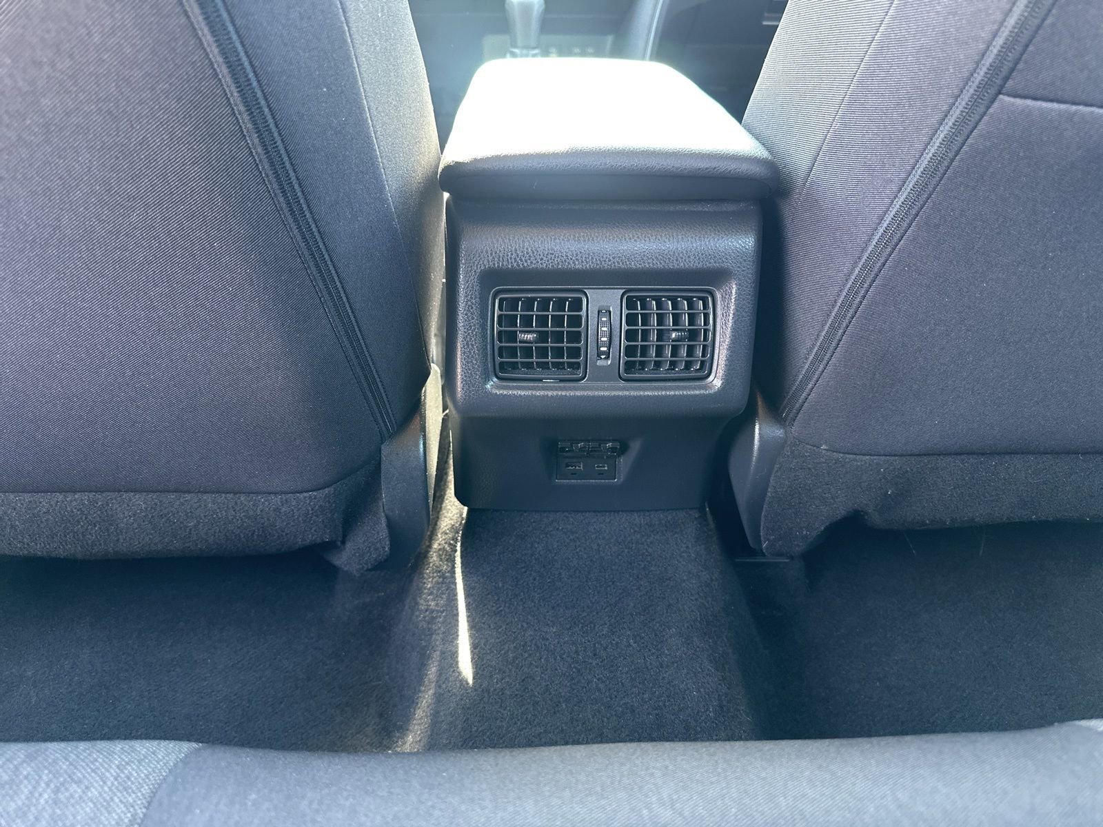 Used 2025 Toyota Camry LE image 13