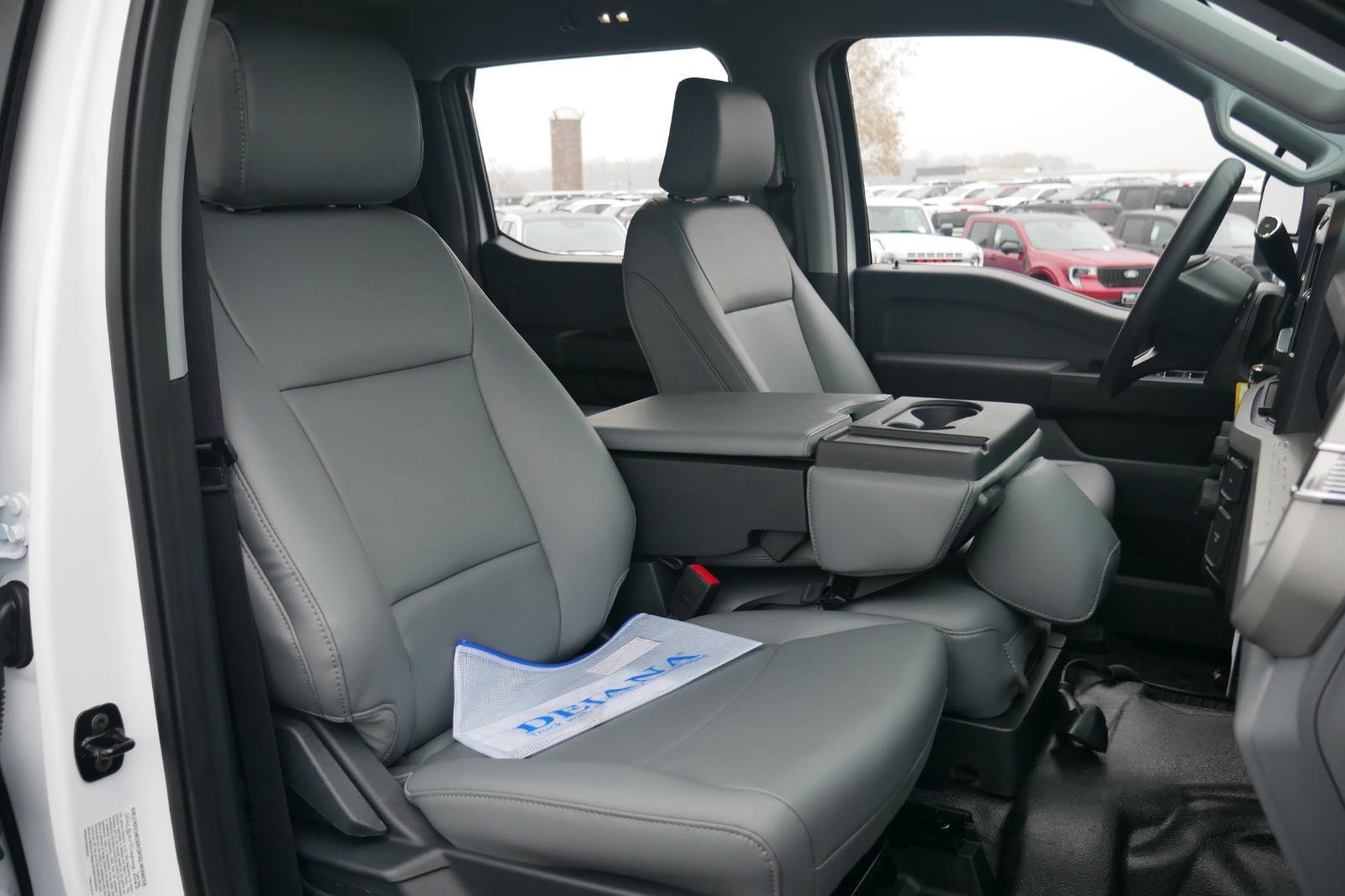 New 2026 Ford F550 4x4 Crew Cab image 23