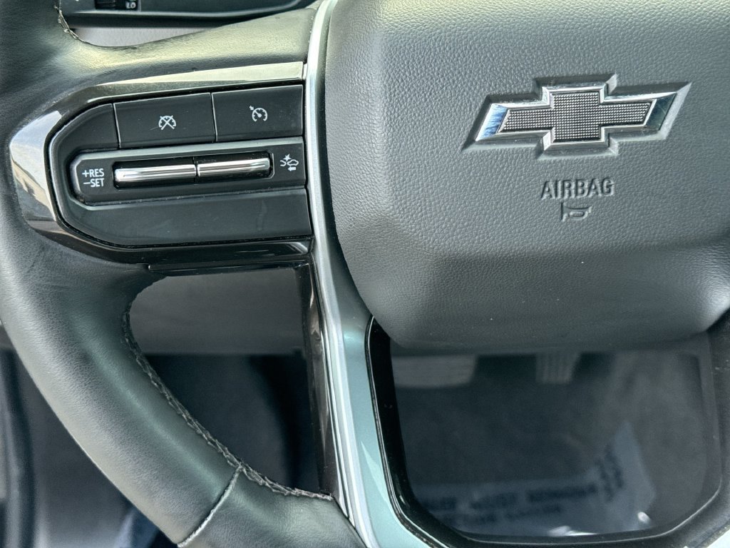 Used 2024 Chevrolet Colorado ZR2 w/ ZR2 Convenience Package III AWD/4WD image 17