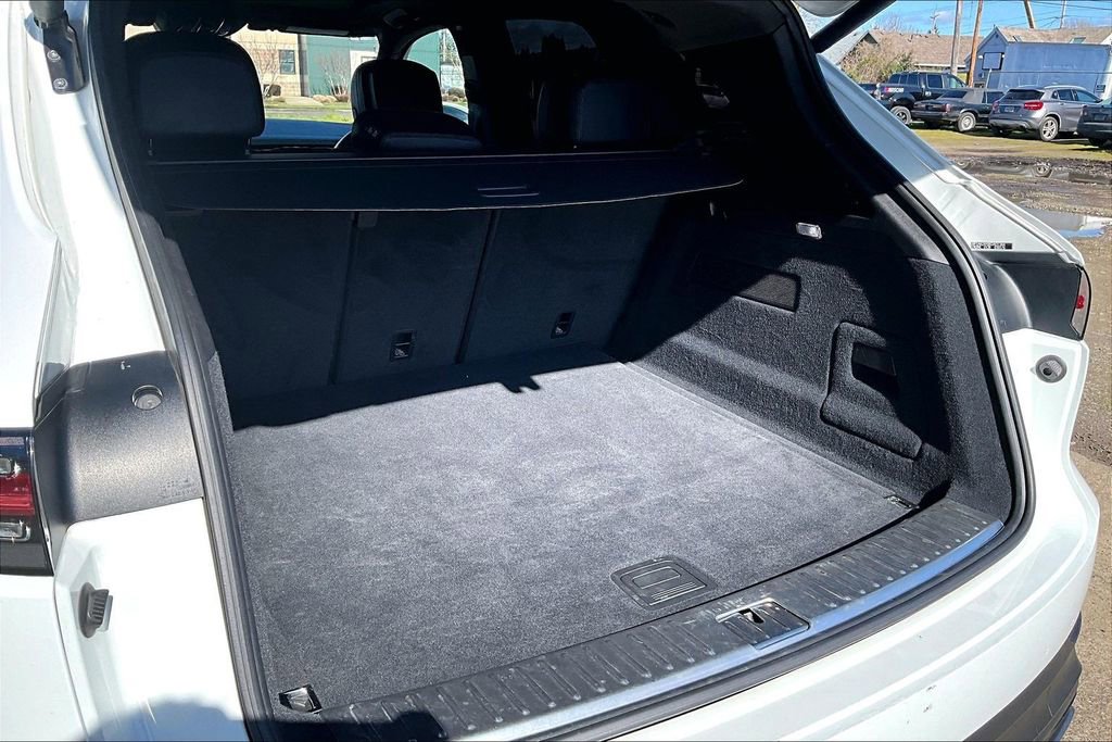 Used 2019 Porsche Cayenne image 37