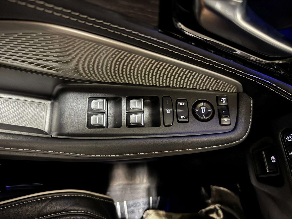 Used 2023 Acura MDX w/ Advance Package AWD/4WD image 20