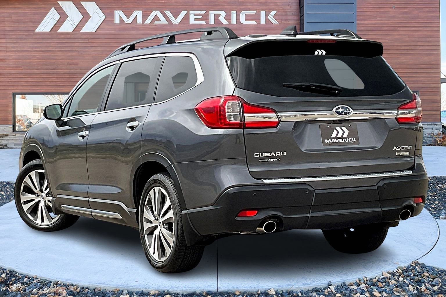 Used 2019 Subaru Ascent Touring w/ Popular Package #2A image 4