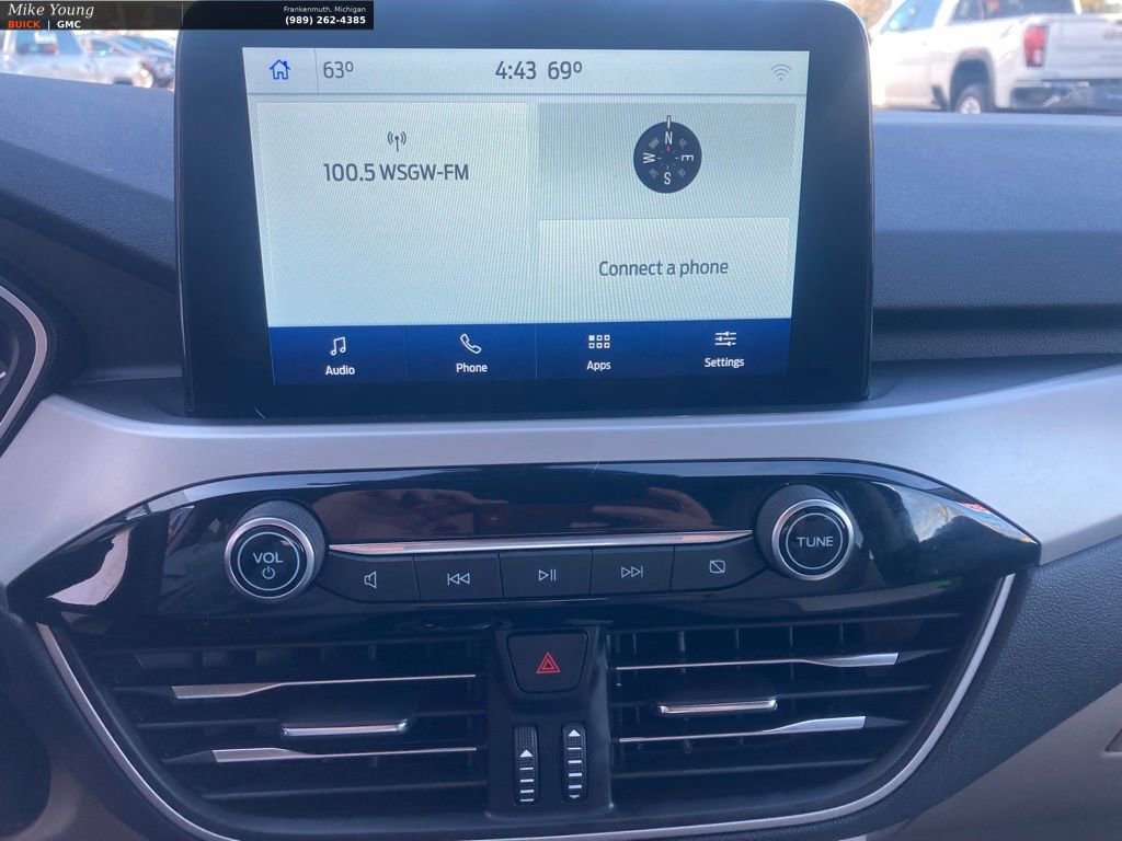 Used 2020 Ford Escape SE image 21