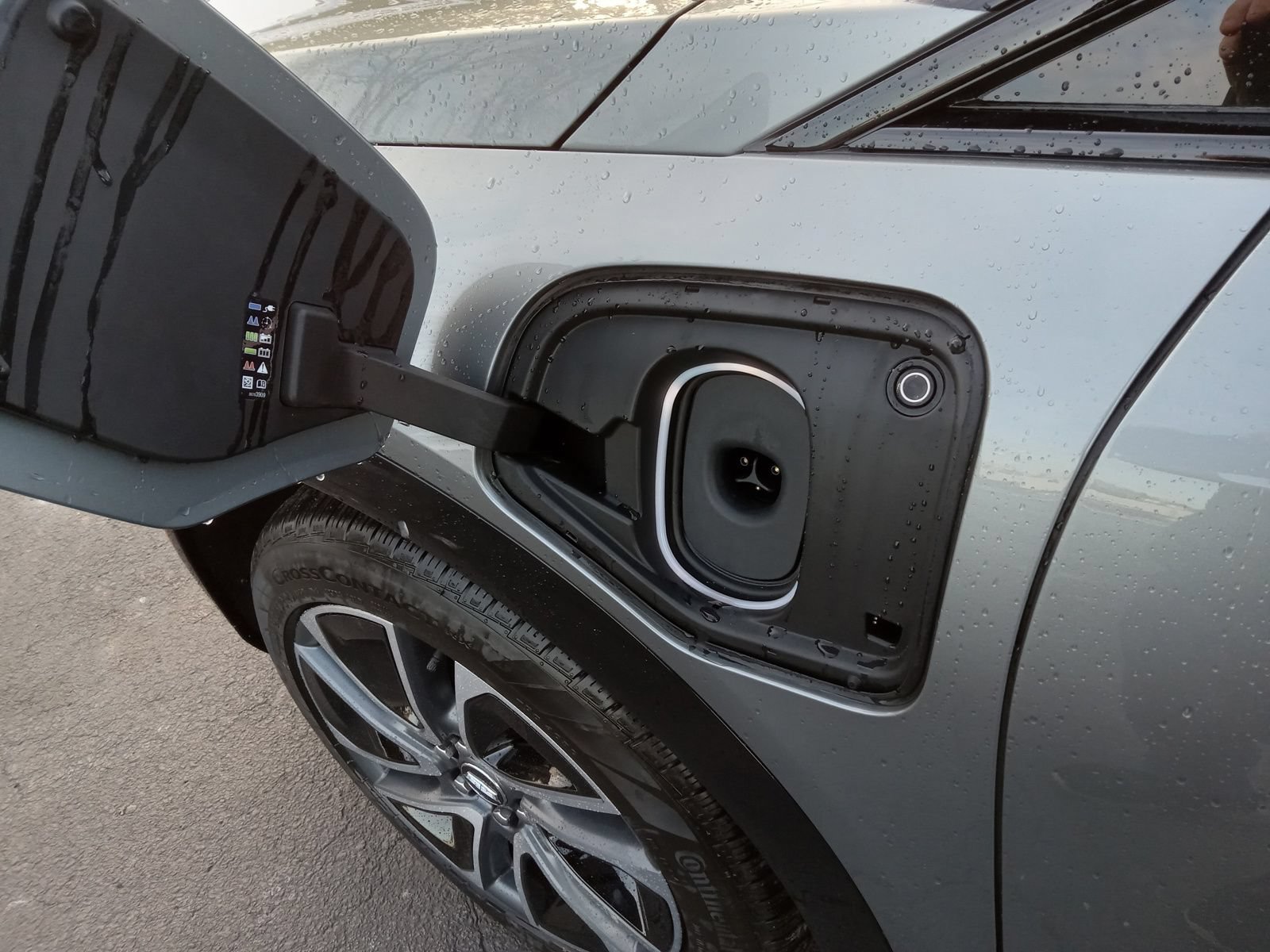 New 2026 Cadillac Optiq Sport 1 AWD/4WD image 9