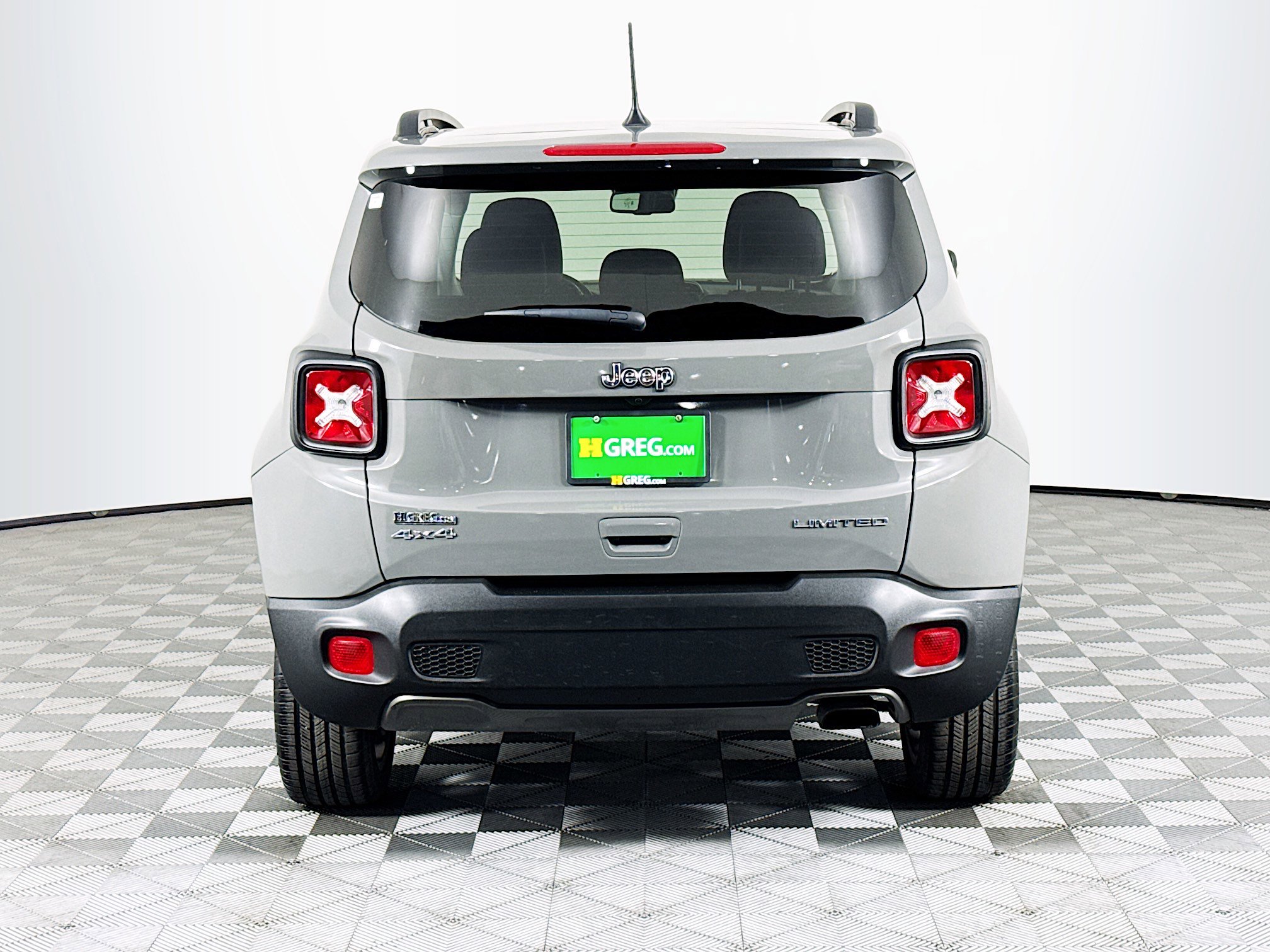 Used 2022 Jeep Renegade Limited w/ Sun, Sound & Wheels Group image 8