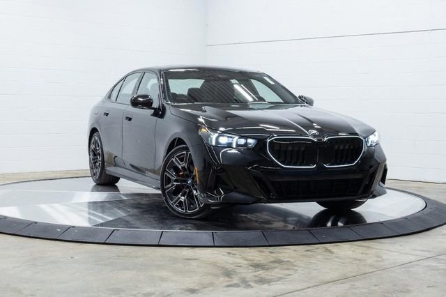 New 2026 BMW 530i xDrive w/ M Sport Package image 5
