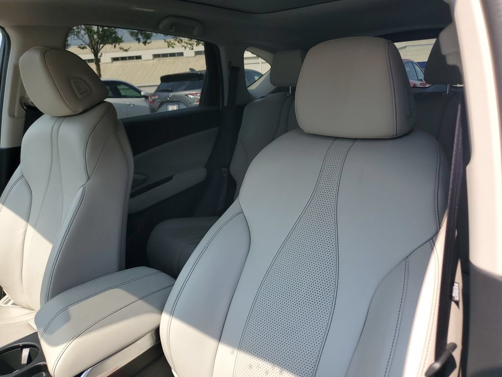 Certified 2026 Acura RDX w/ Technology Package AWD/4WD image 17