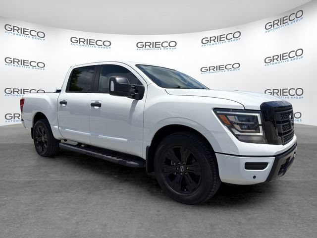 Used 2024 Nissan Titan SV w/ SV Convenience Package AWD/4WD image 1