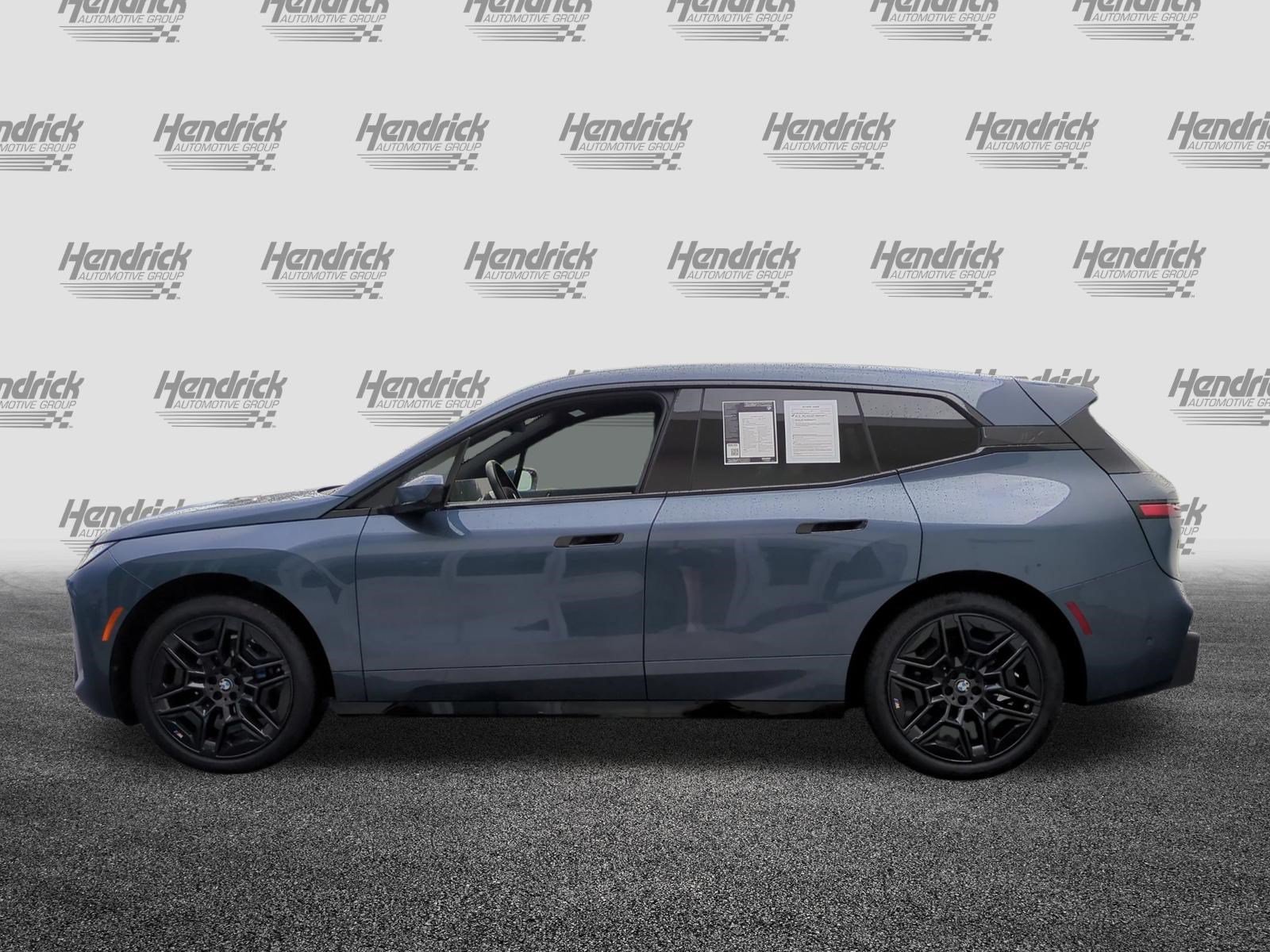 Certified 2026 BMW iX xDrive60 w/ M Sport Package AWD/4WD image 7