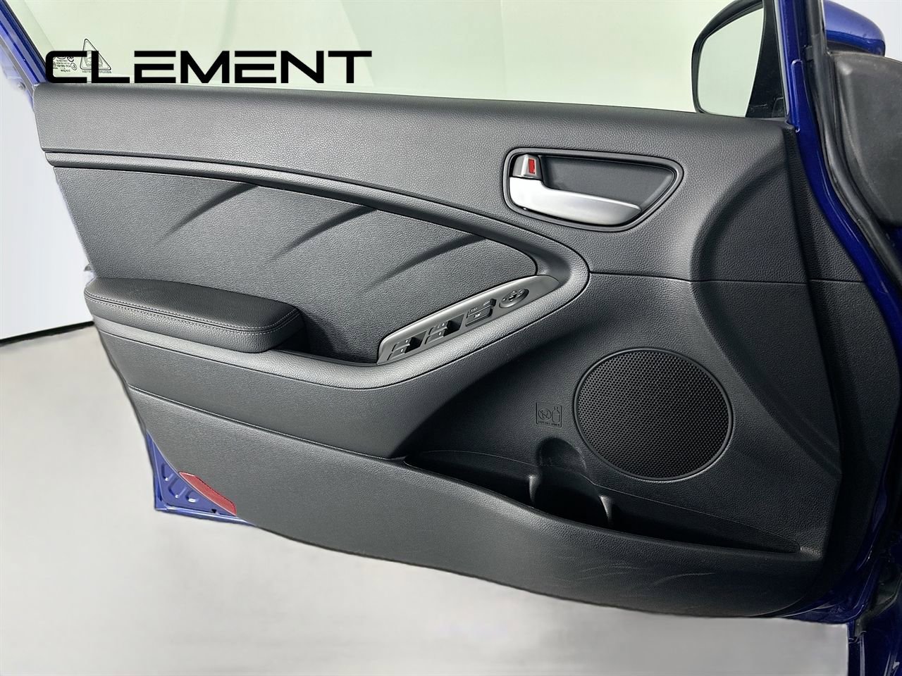 Used 2017 Kia Forte LX image 24