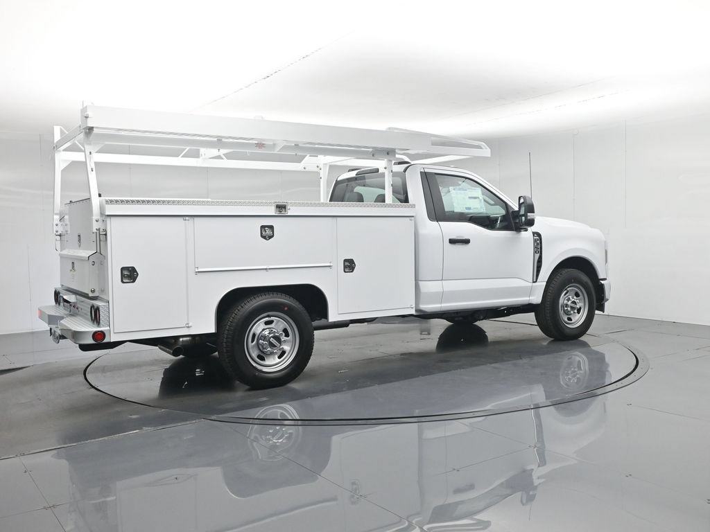 New 2026 Ford F350 XL w/ XL Chrome Package RWD image 36