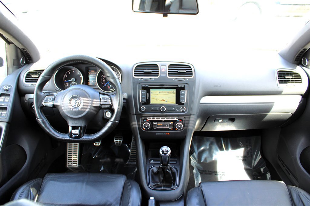 Used 2012 Volkswagen Golf 4-Door image 13