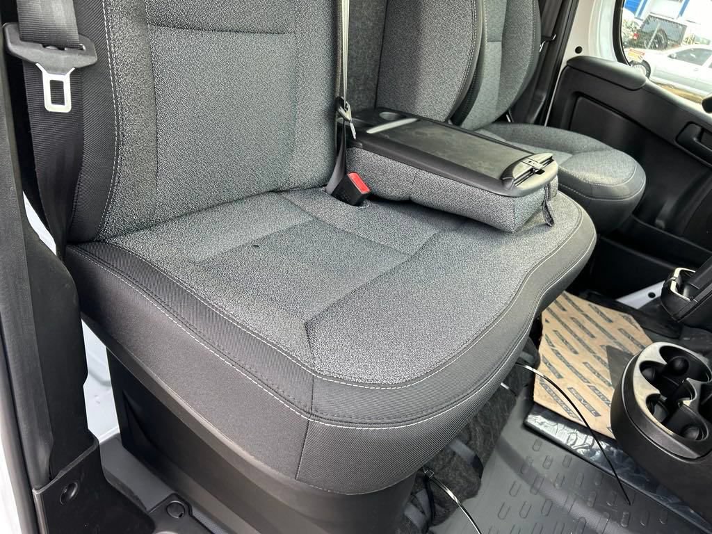New 2024 RAM ProMaster 2500 w/ Upfitter's Prep Package FWD image 20