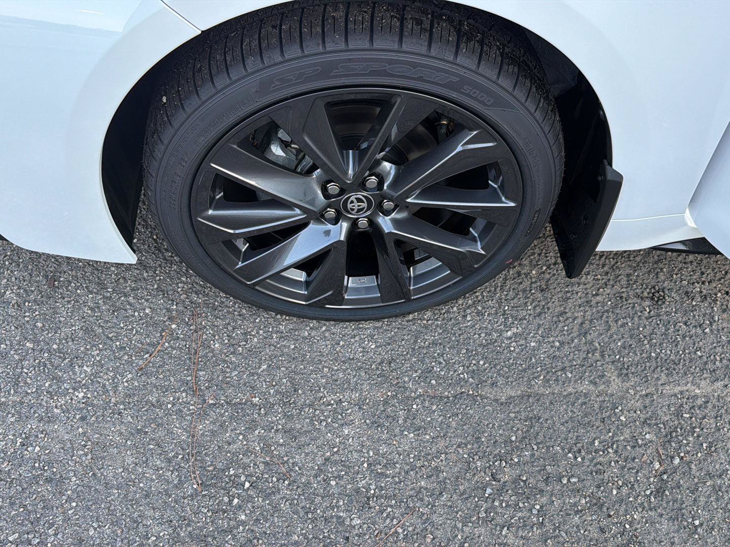 New 2026 Toyota Corolla SE w/ SE Package FWD image 32