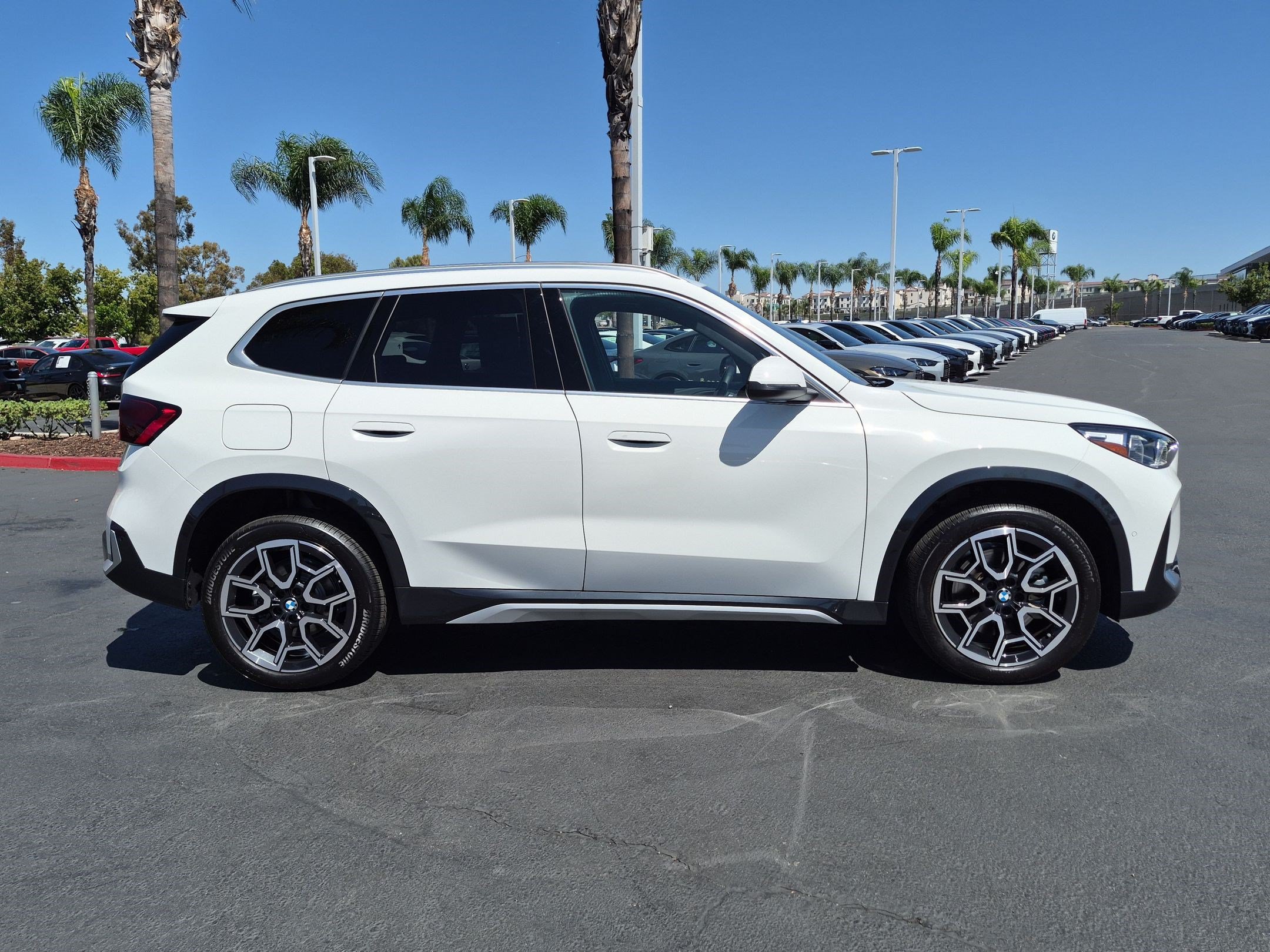 Certified 2026 BMW X1 xDrive28i w/ Convenience Package AWD/4WD image 11