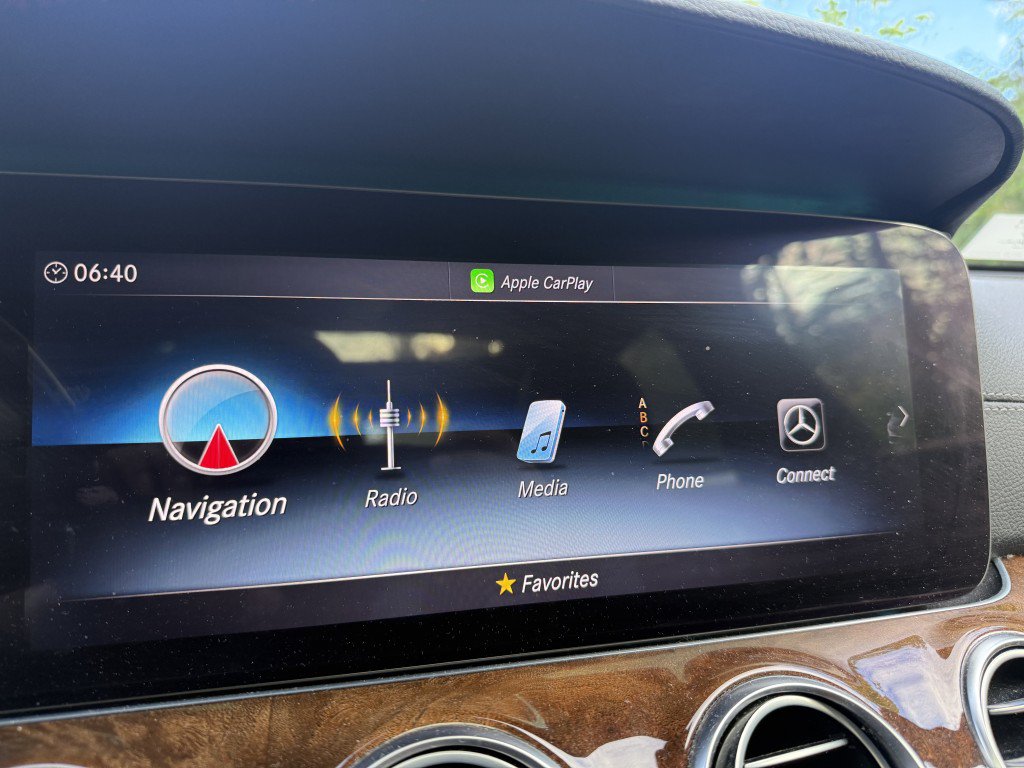 Used 2020 Mercedes-Benz E 350 Sedan image 34