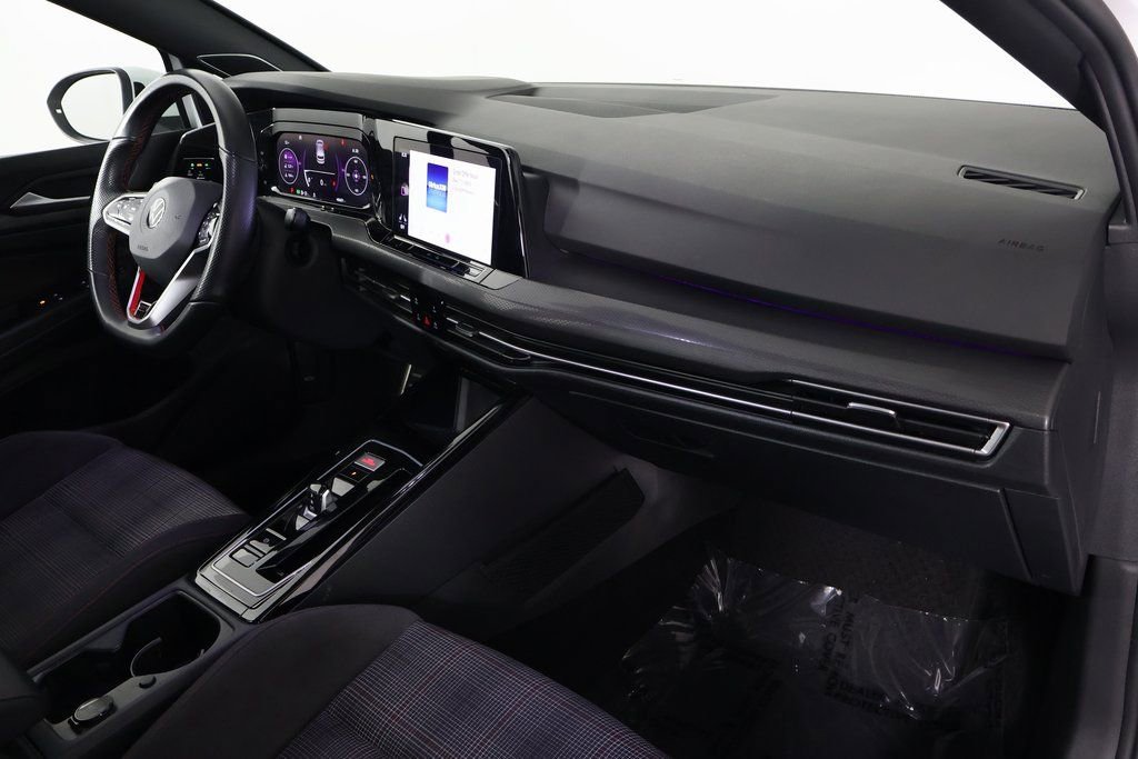 Used 2023 Volkswagen GTI SE image 9
