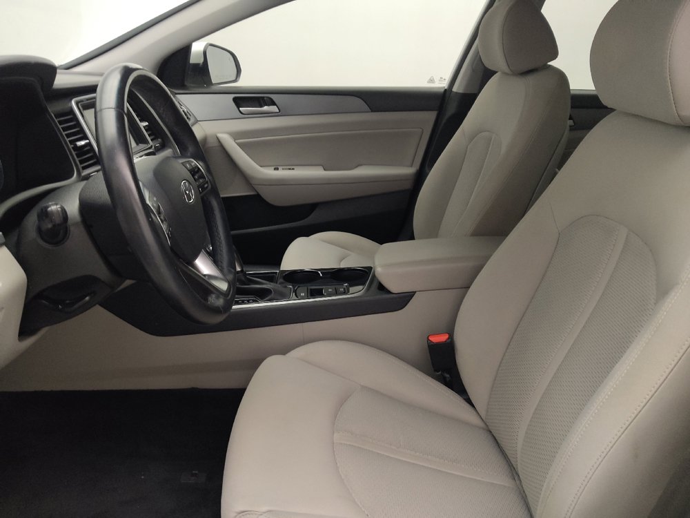 Used 2018 Hyundai Sonata SEL w/ Tech Package 02 FWD image 17