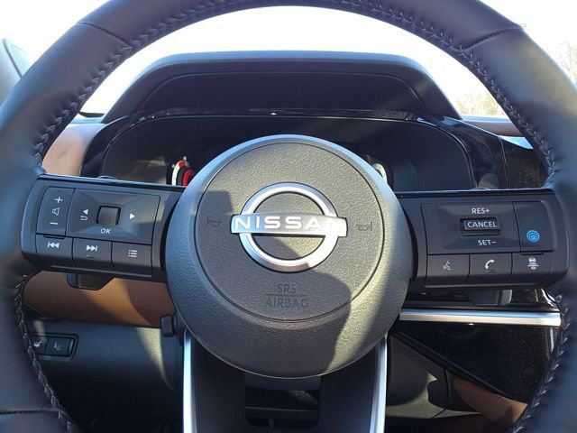 New 2025 Nissan Pathfinder Platinum w/ Cargo Package image 13