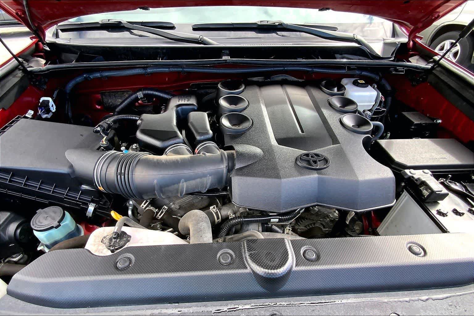 Used 2024 Toyota 4Runner TRD Off-Road AWD/4WD image 9