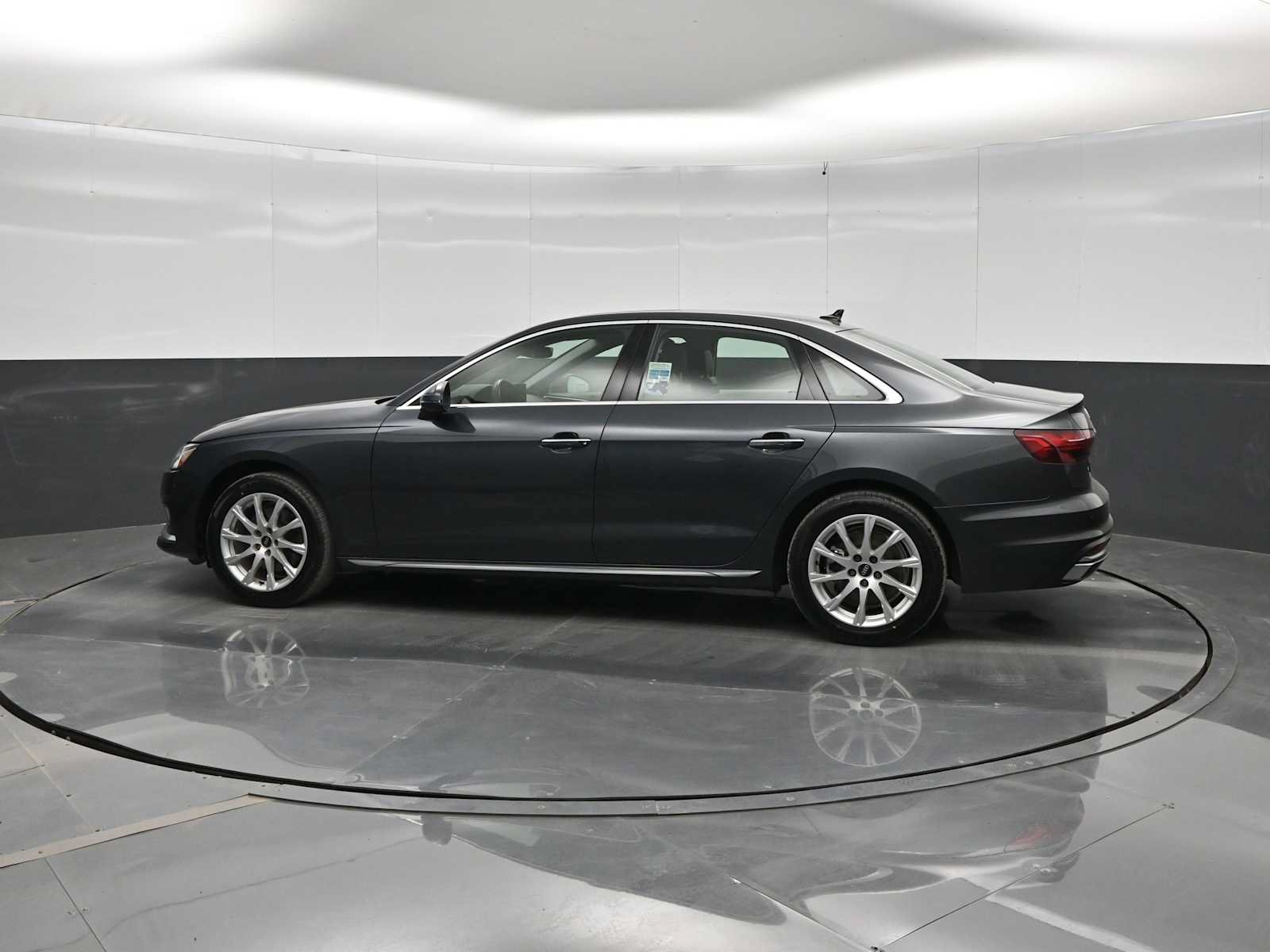 Used 2021 Audi A4 2.0T Premium w/ Convenience Package AWD/4WD image 5