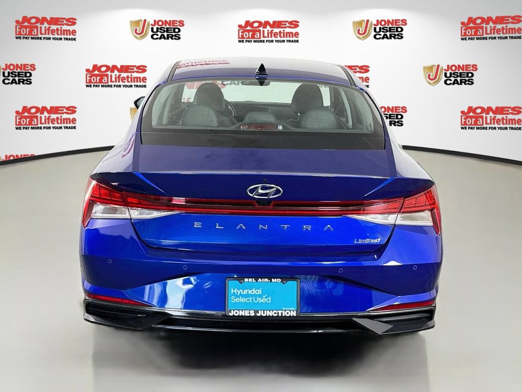 Used 2023 Hyundai Elantra Limited FWD image 18