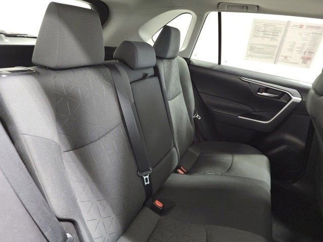 Certified 2022 Toyota RAV4 XLE w/ Convenience Package image 21