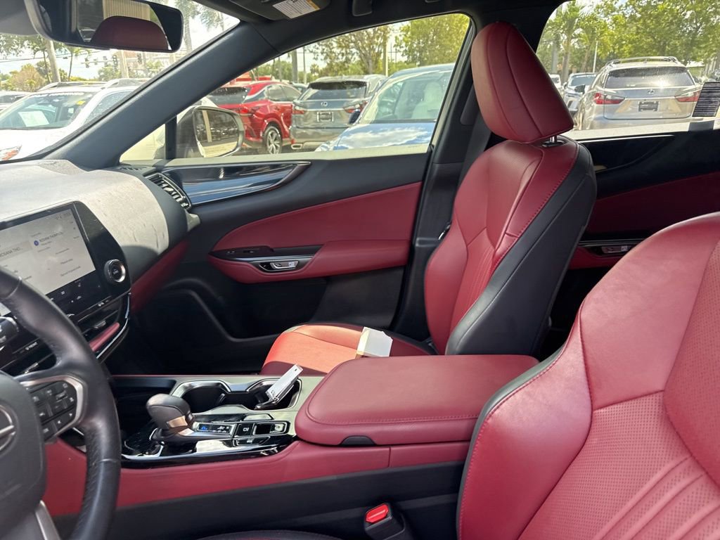 Certified 2024 Lexus NX 250 FWD w/ Towing Package (2000 Lbs) image 26