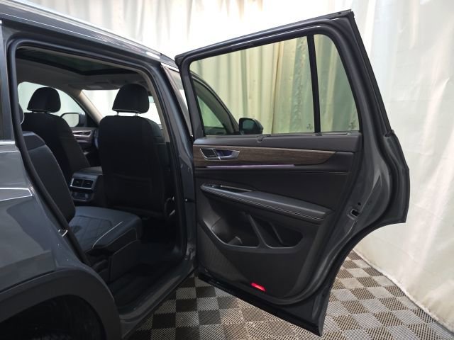 New 2026 Volkswagen Atlas SEL Premium R-Line AWD/4WD image 34