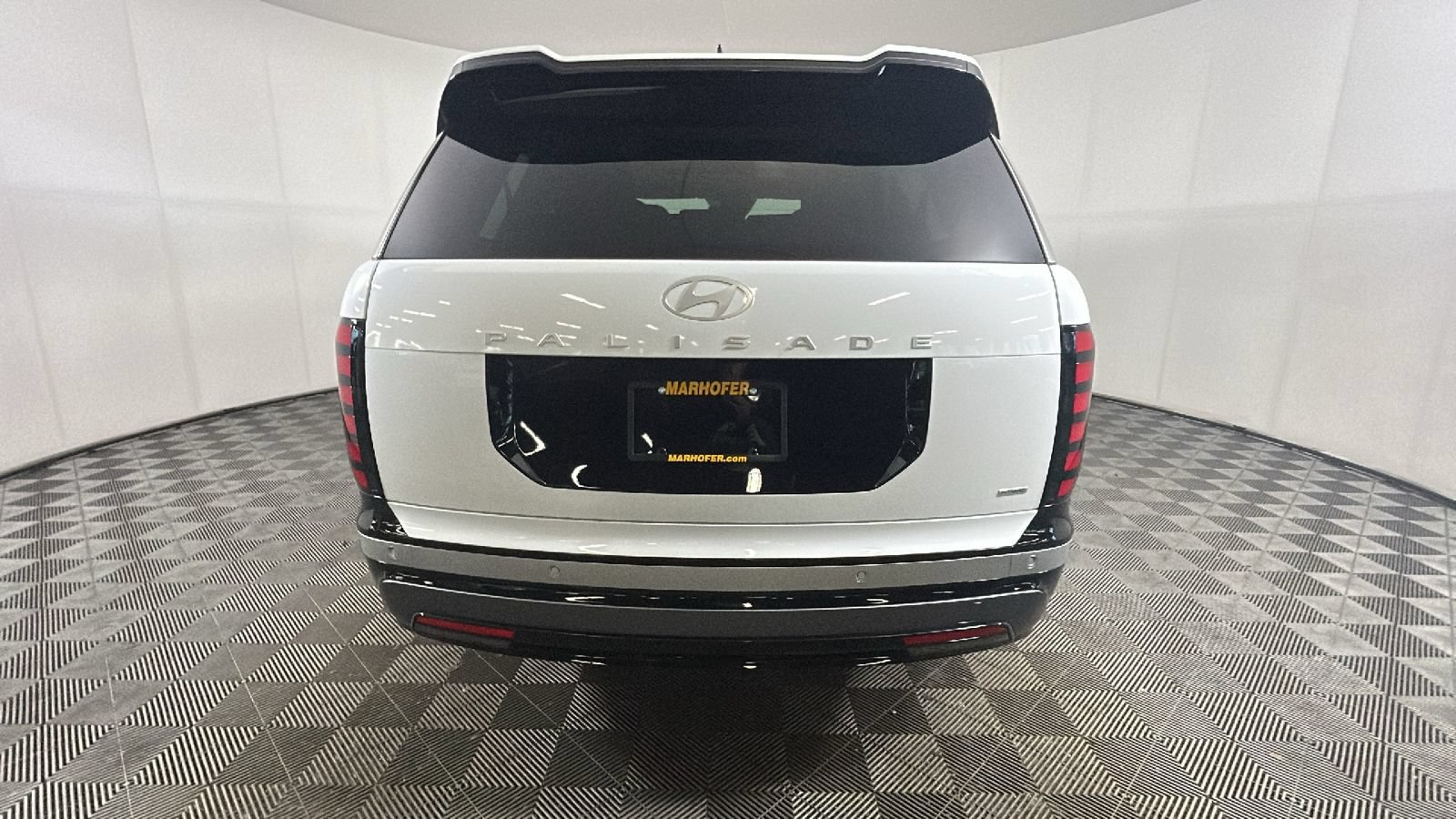 Certified 2026 Hyundai Palisade Limited AWD/4WD image 4