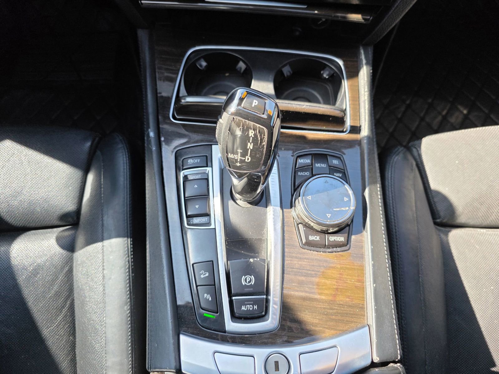 Used 2014 BMW 750Li xDrive AWD/4WD image 18