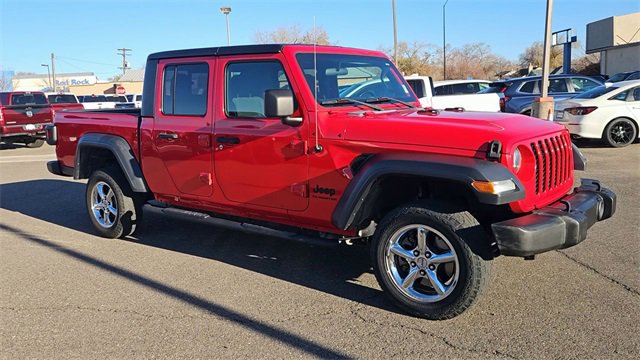 Used 2020 Jeep Gladiator Sport w/ Quick Order Package 24S image 2