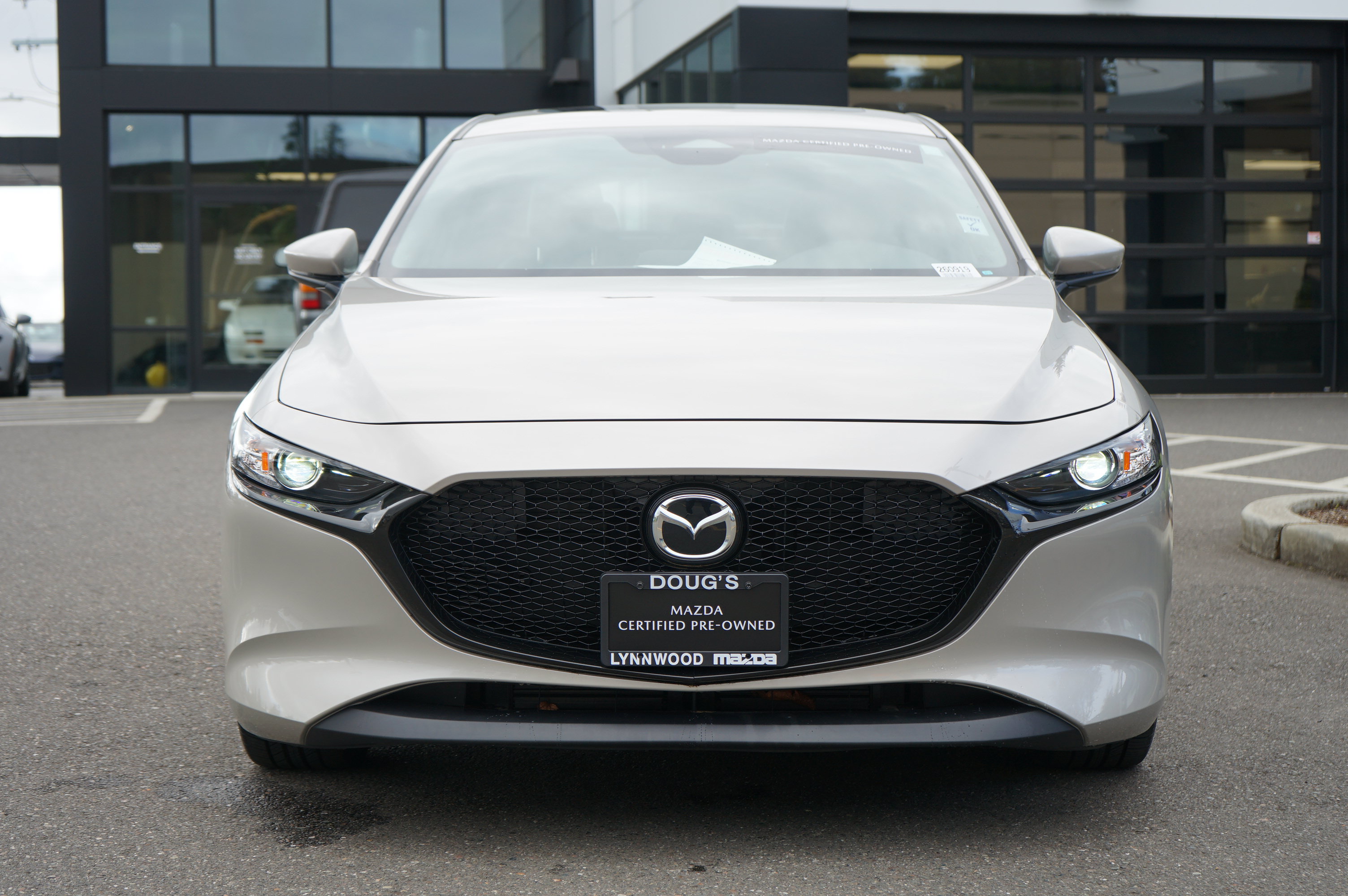 Used 2024 MAZDA MAZDA3 s FWD image 10